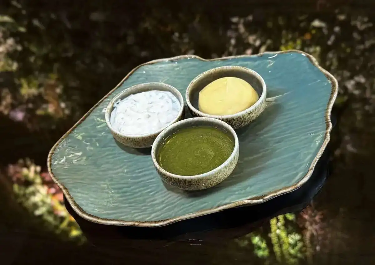 Соус в ассортименте / Assorted sauces