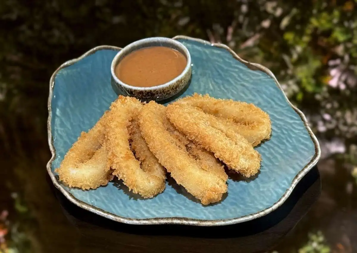 Кальмары темпура с соусом 1000 островов / Tempura Squid With 1000 Island Sauc