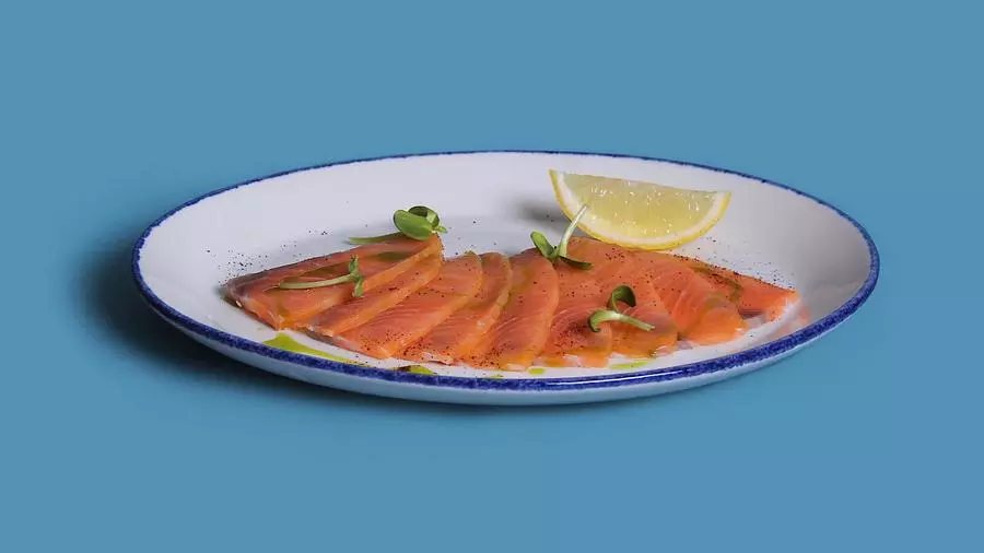 Лосось холодного копчения