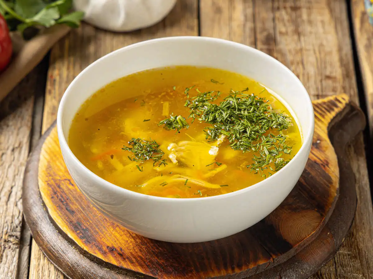 Суп куриный