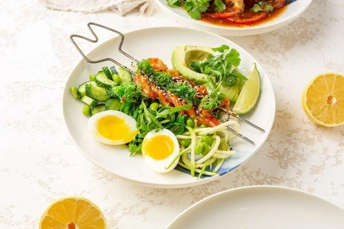 Поке с креветкой гриль