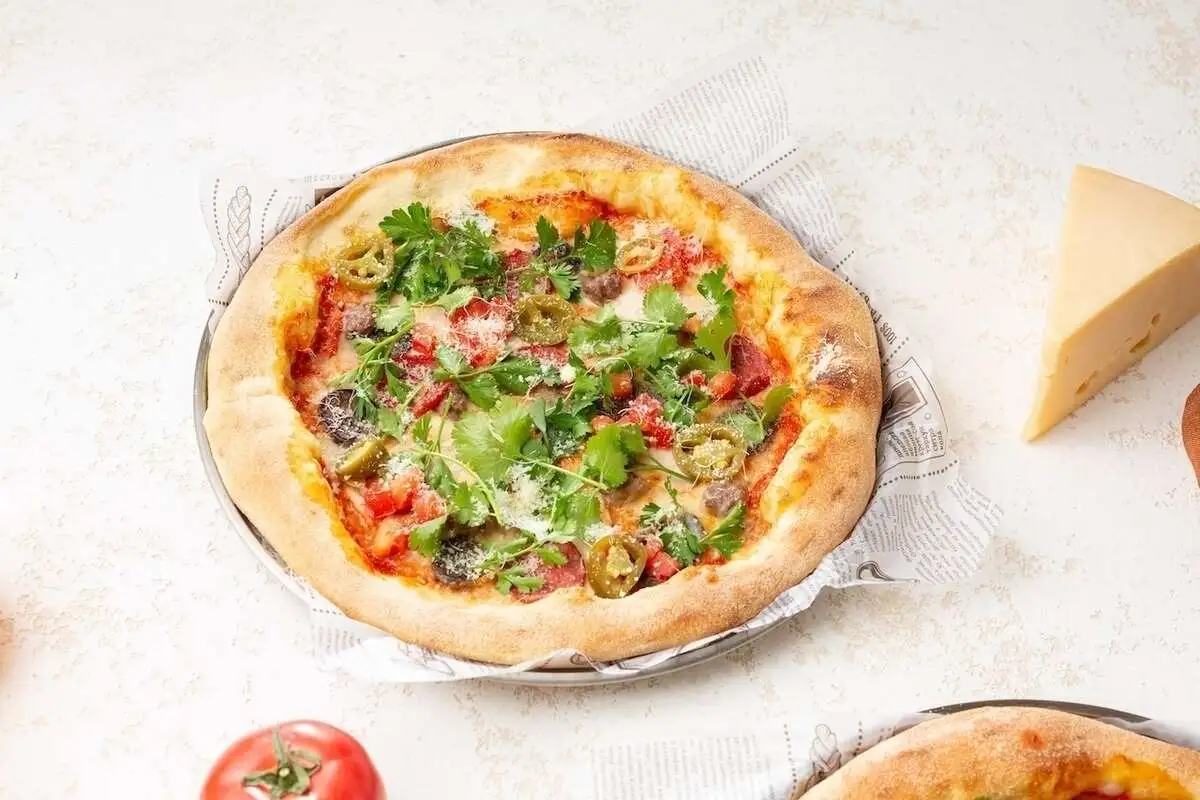 Пицца мясная