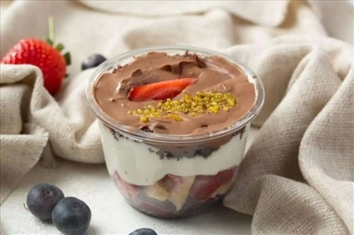 Трайфл ягодный