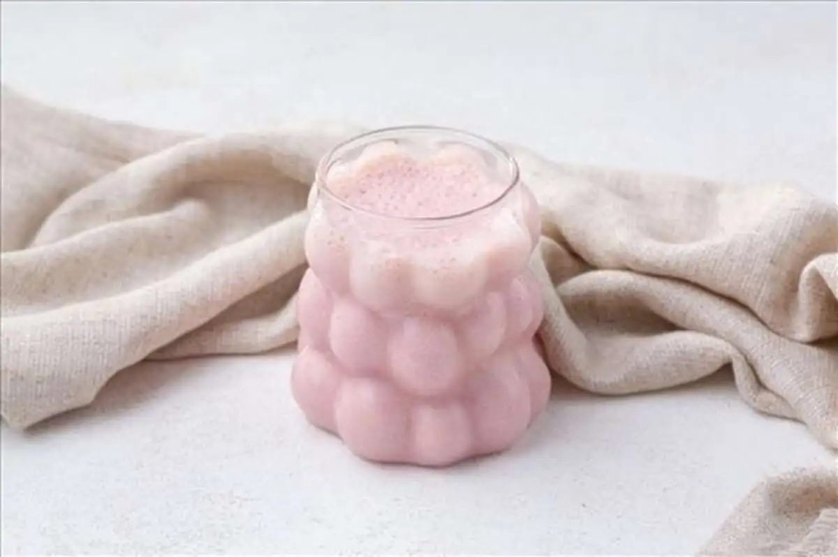 Клубничный милкшейк