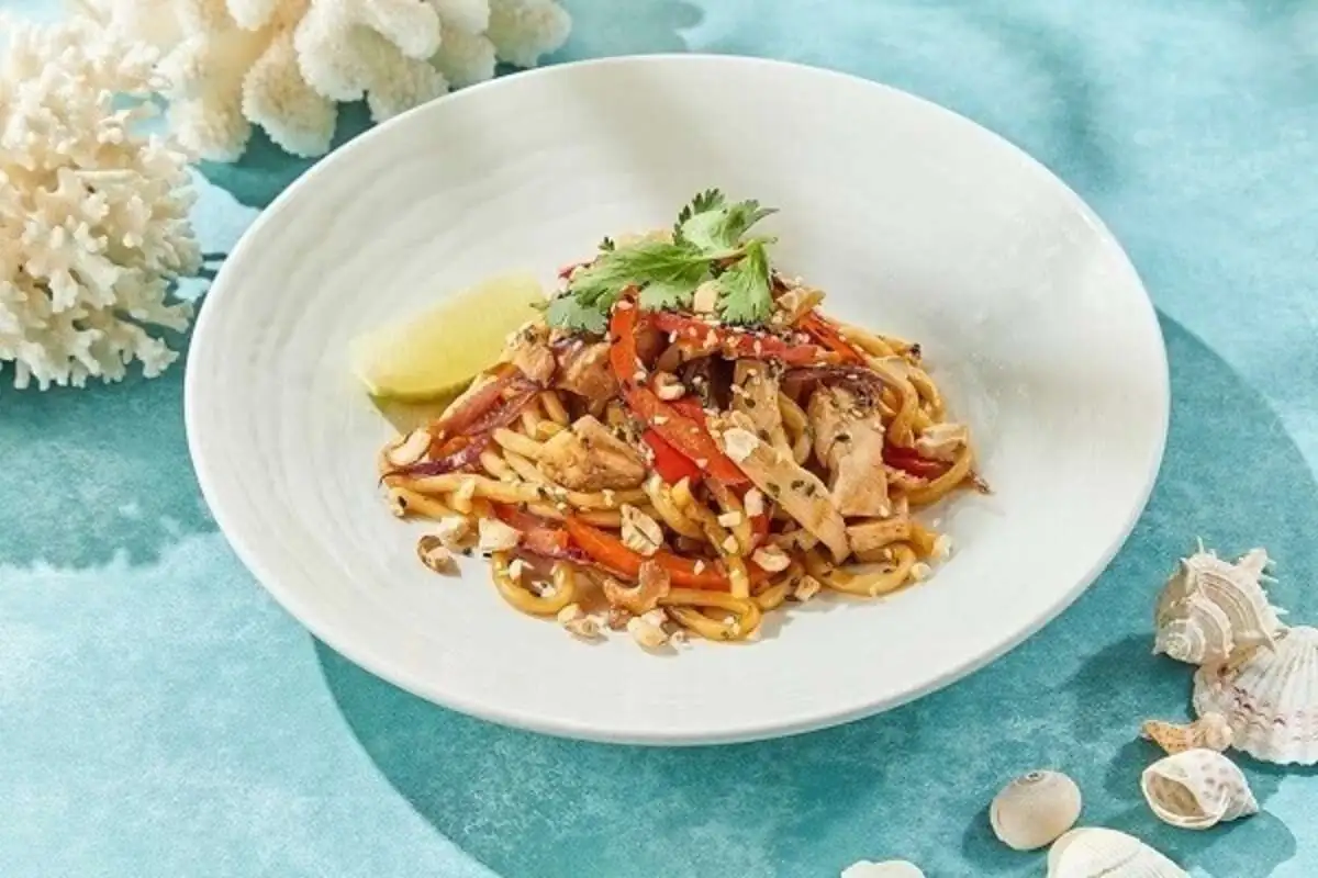 Азиатская лапша с креветками