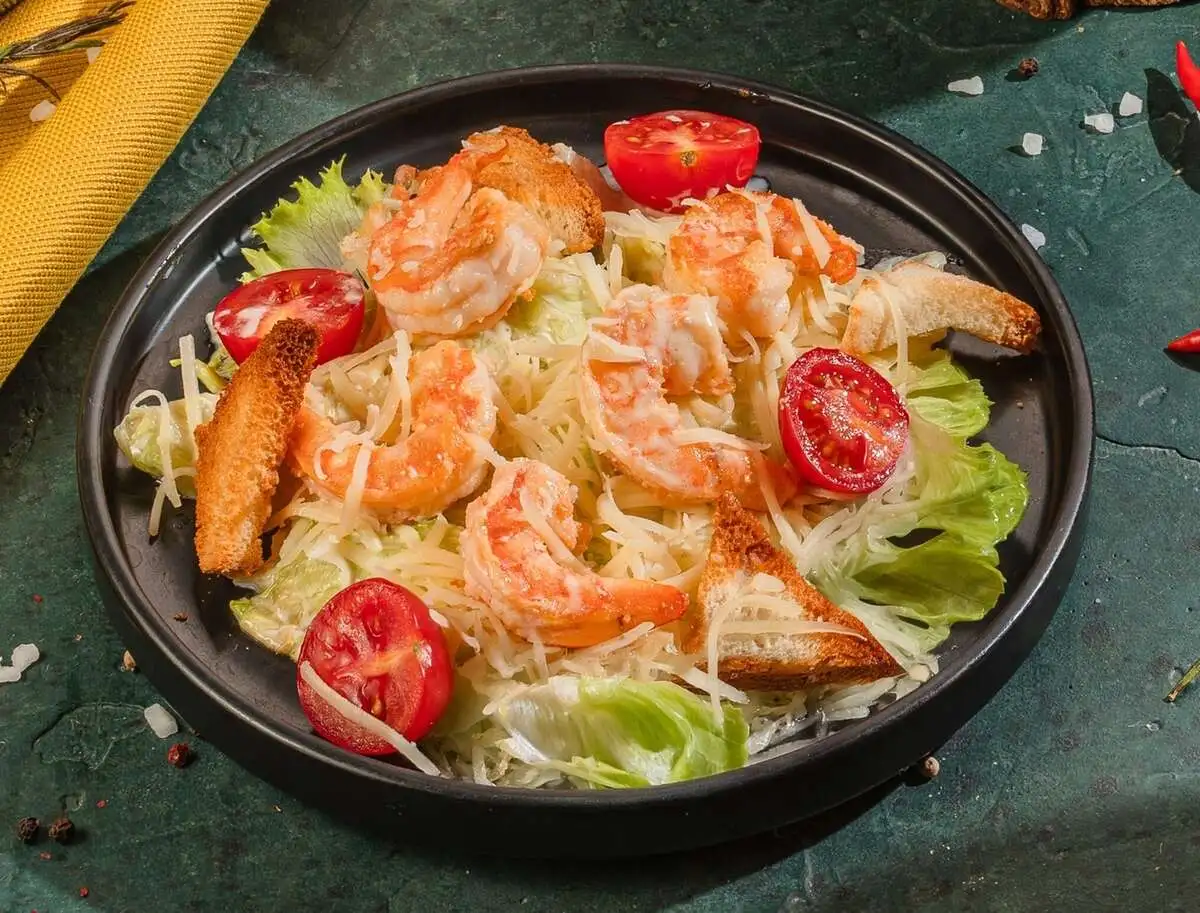 Салат с креветками