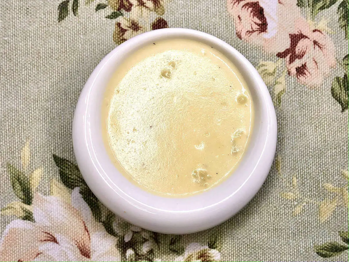 Сырная лава