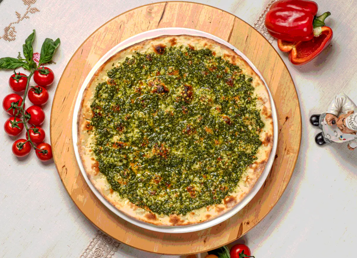 Фокачча с соусом песто