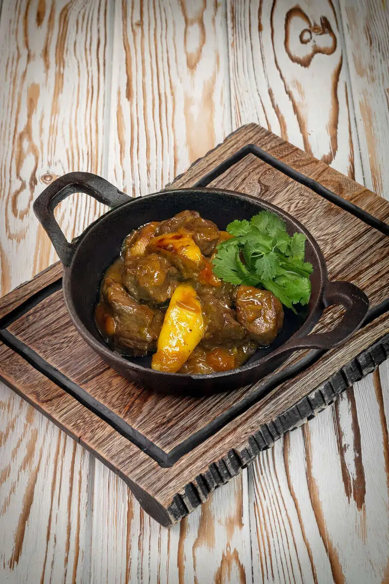 Баранина с айвой 1/250