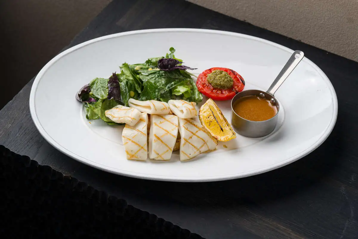 Кальмар на гриле