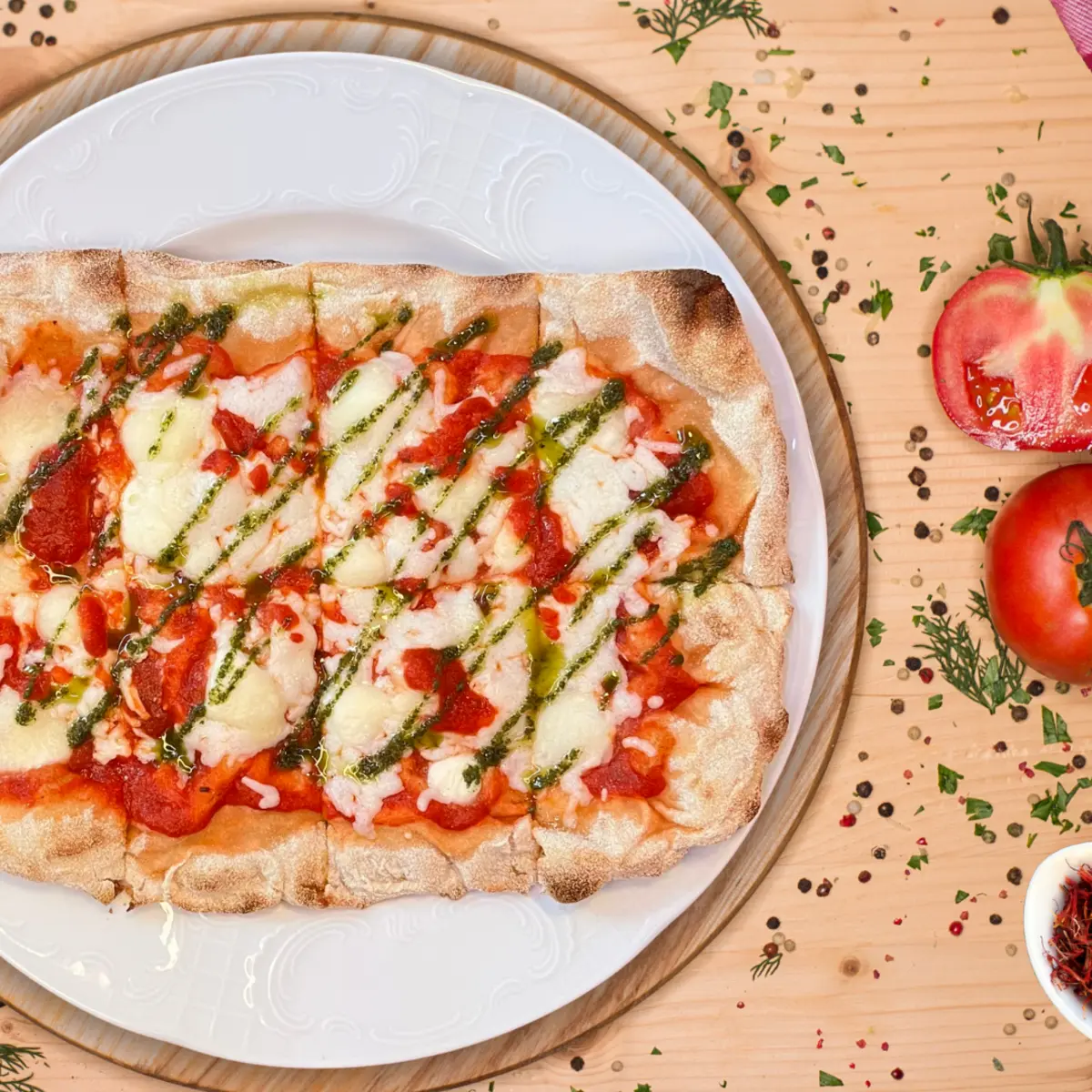 Римская пицца Маргарита