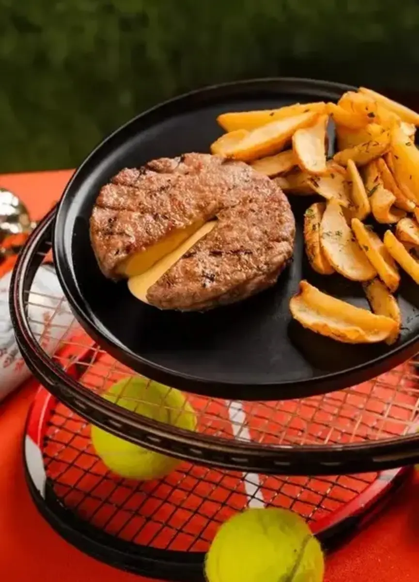 Кебаб с сырной лавой