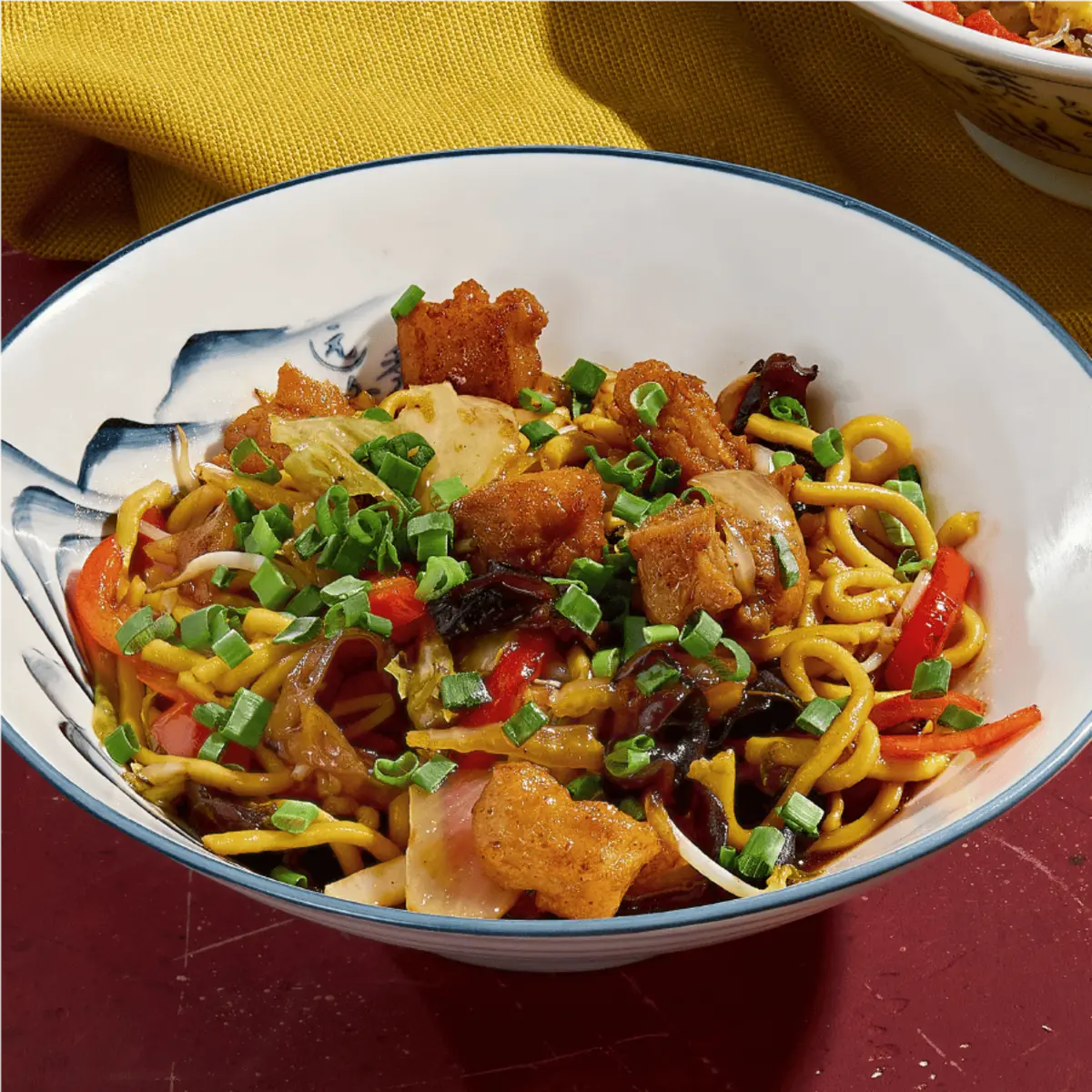 Лапша ручной работы с курицей терияки