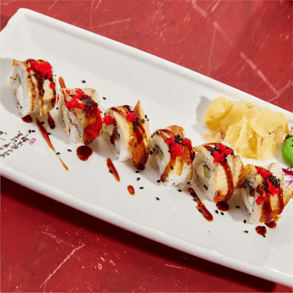 Ролл с угрем и креветками