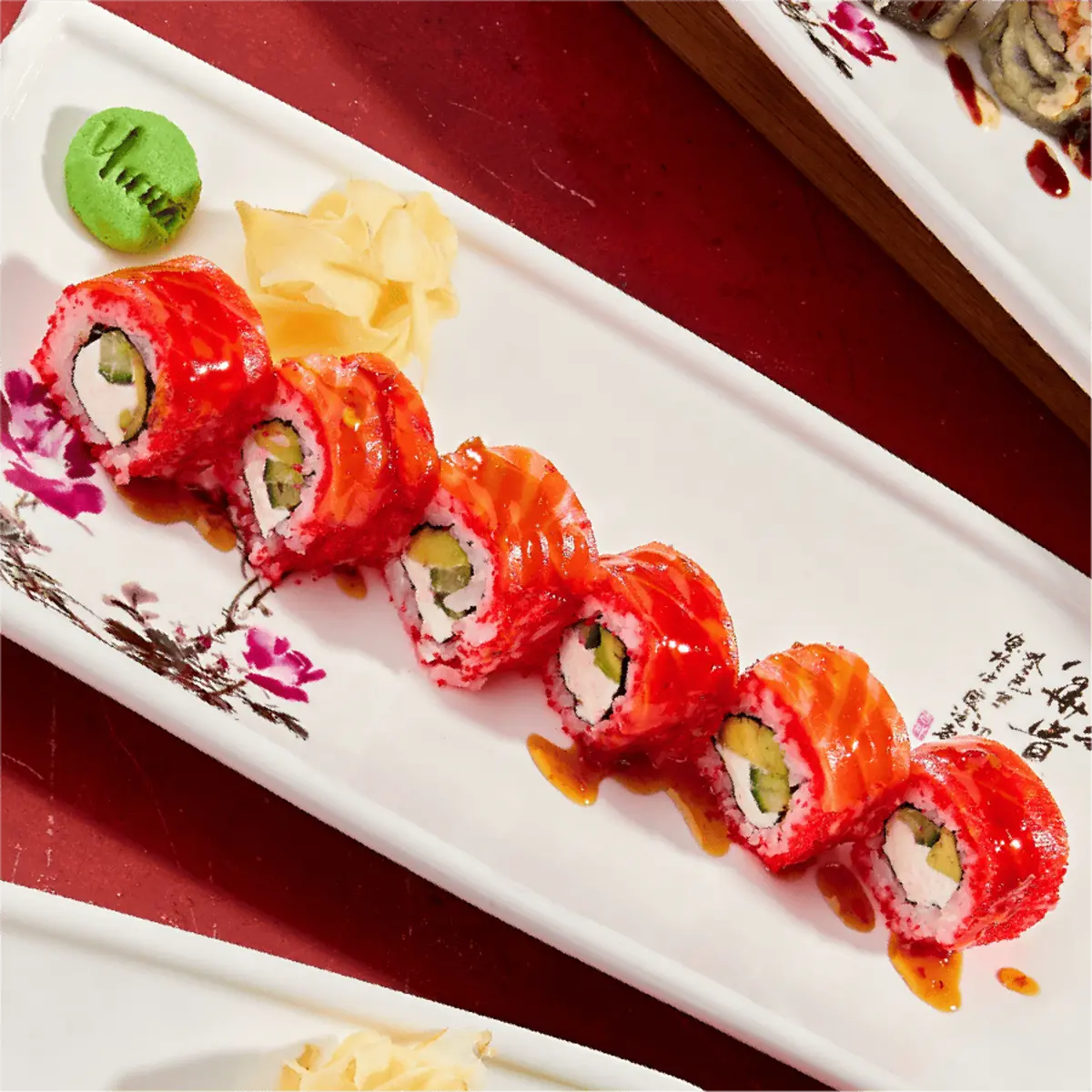 Ролл Калифорния с лососем