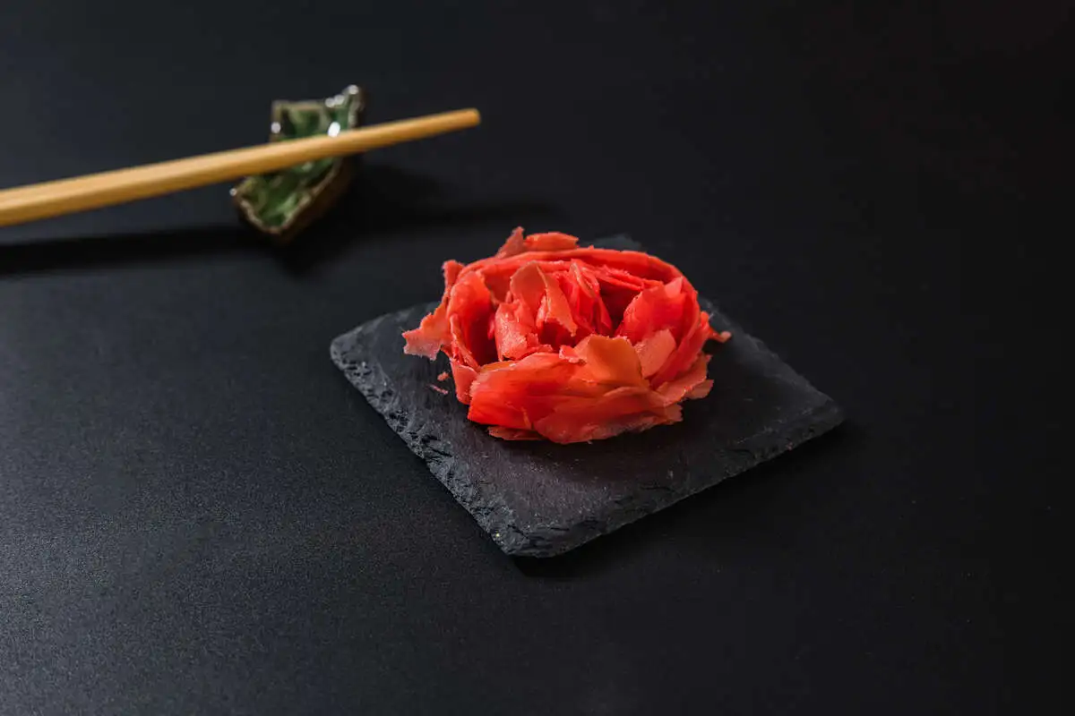 Имбирь маринованный