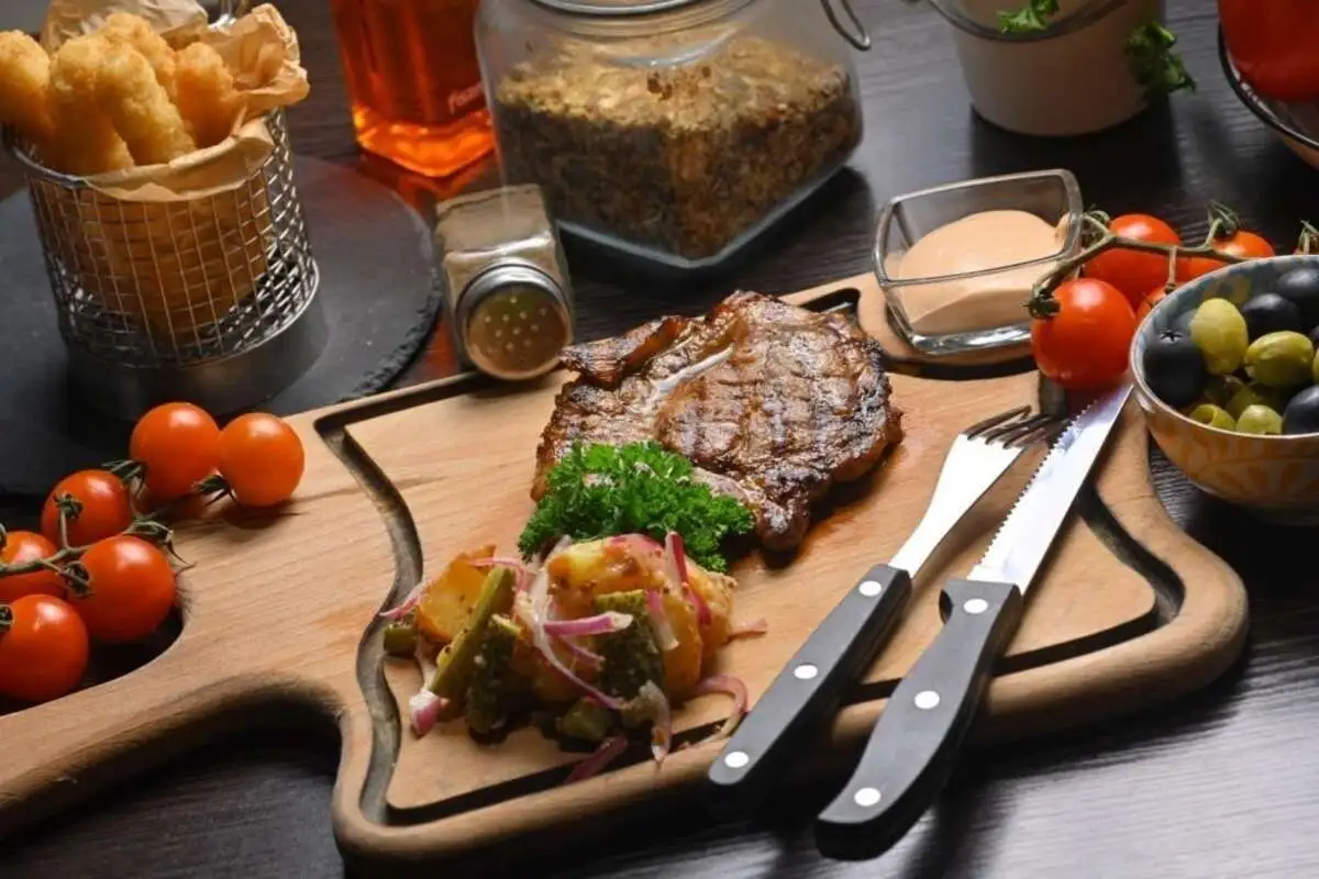 Стейк из свинины 