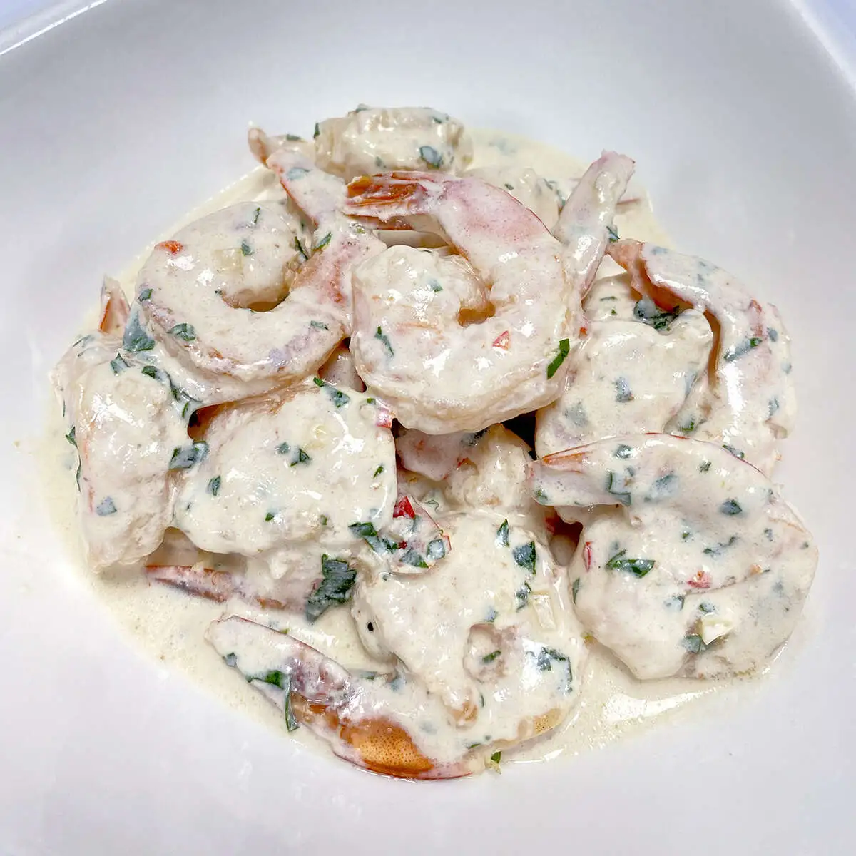 Тигровые креветки в сливочно-чесночном соусе