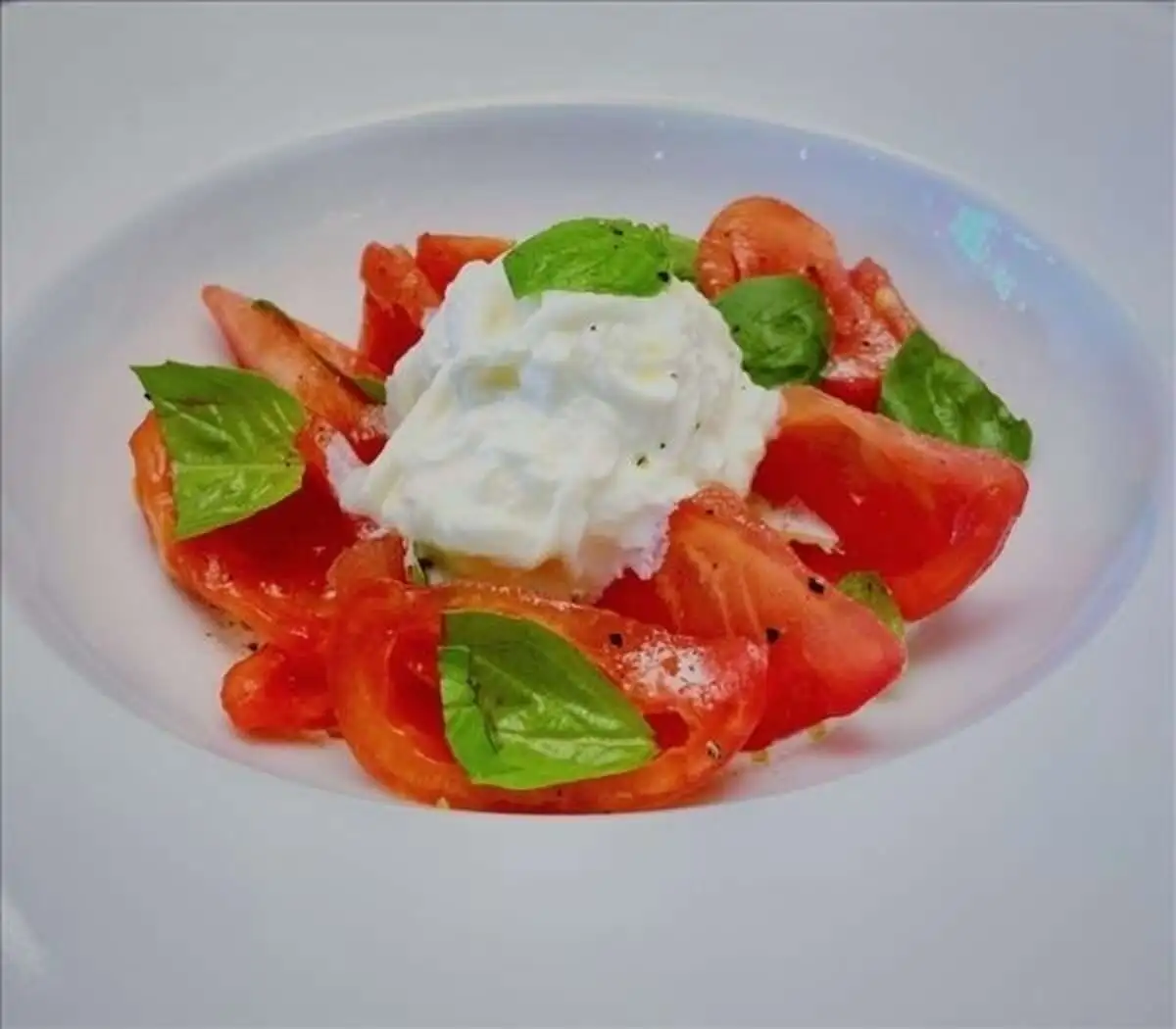 Страчателла с томатами 