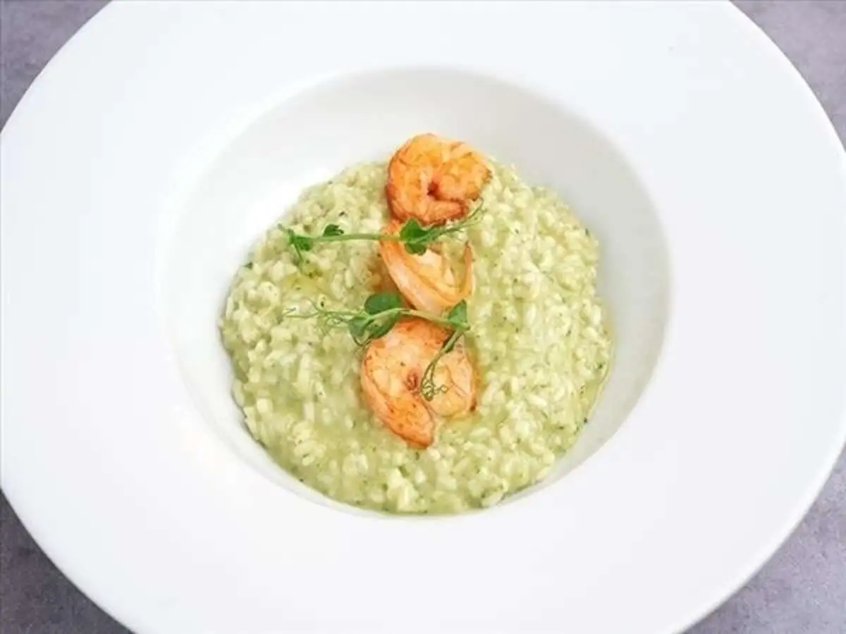 Ризотто с креветками и песто
