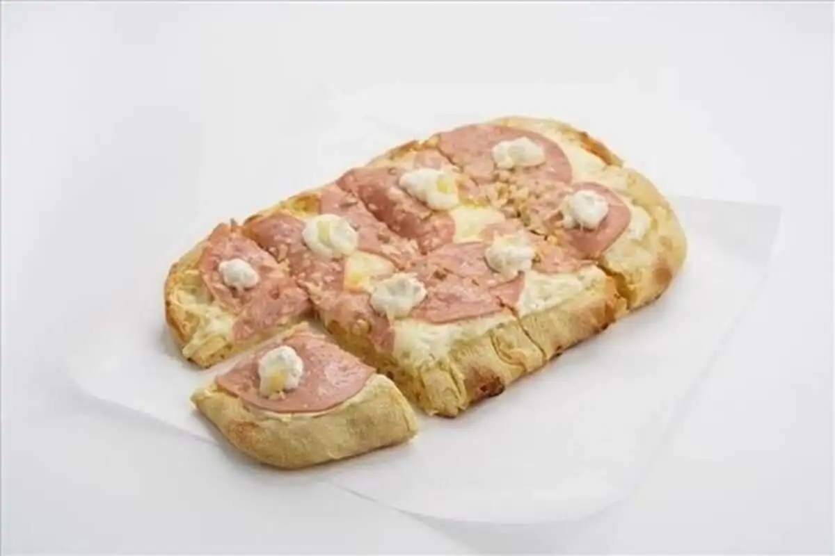 PIZZA с мортаделлой сливочная