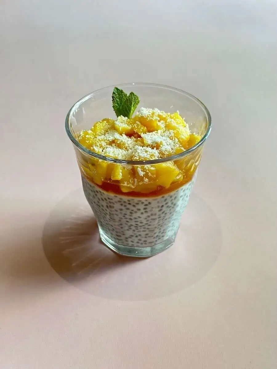 Чиа-пудинг с манго