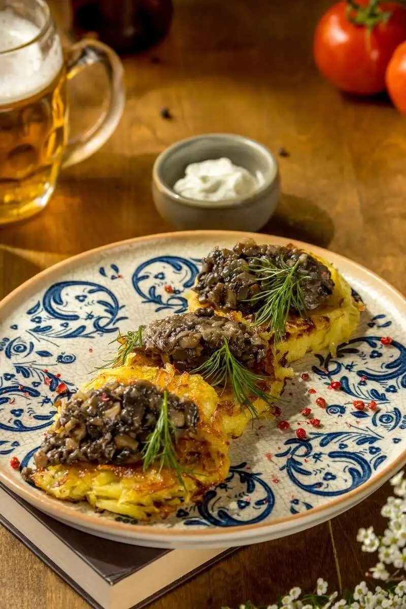 Драники с икрой из грибов