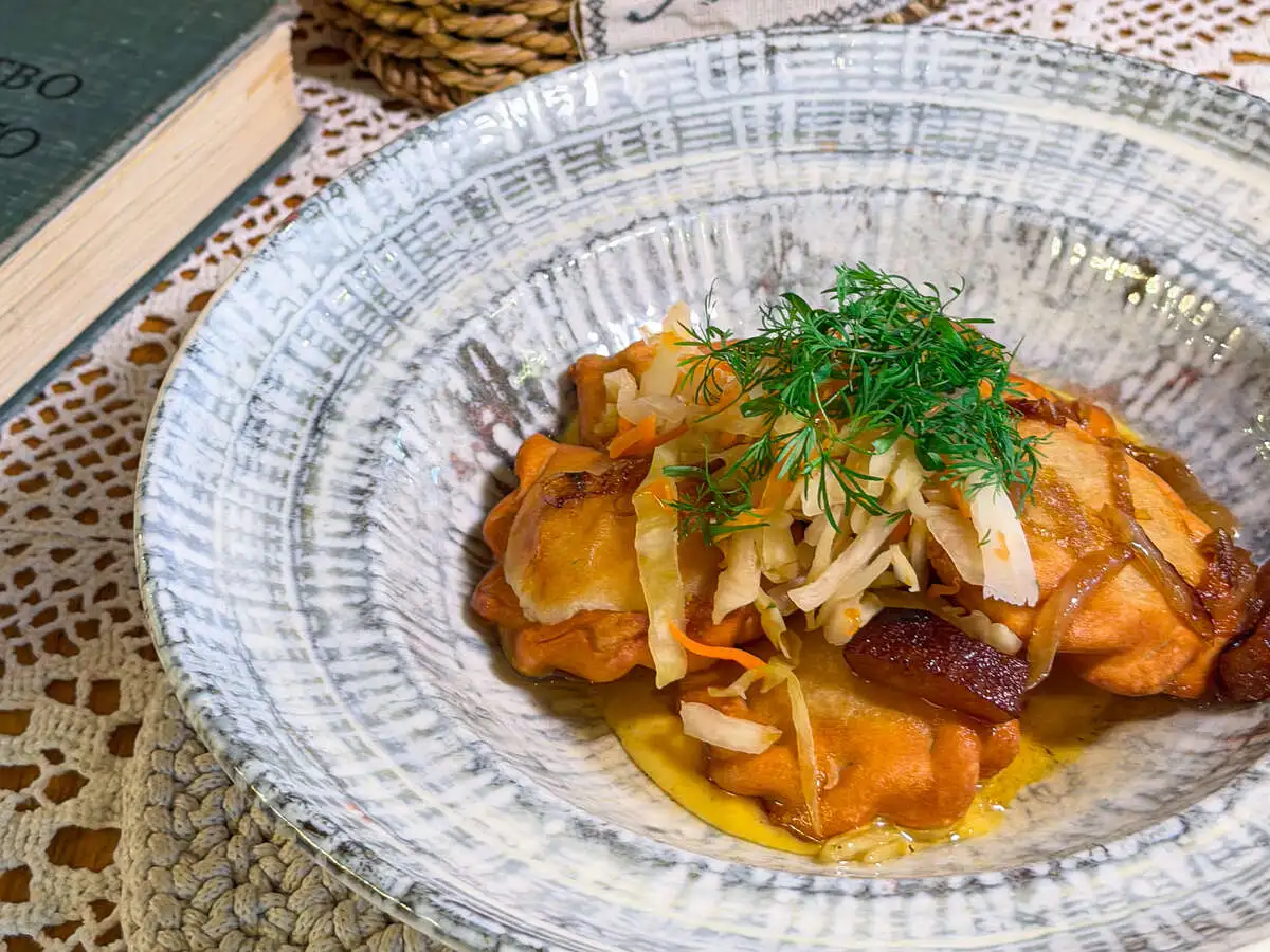 Вареники с картофелем и шкварками