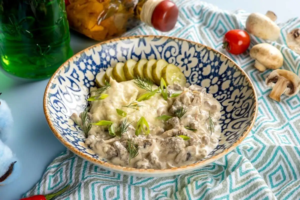 Бефстроганов из говядины