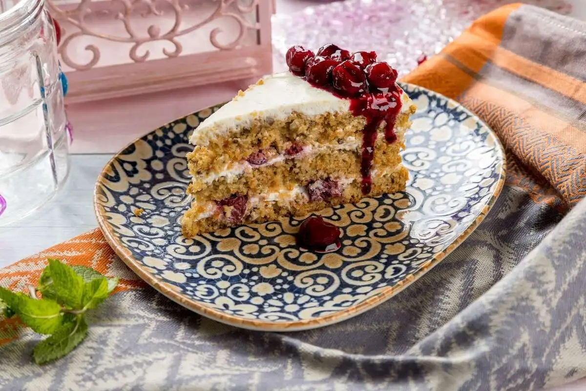 Морковный торт