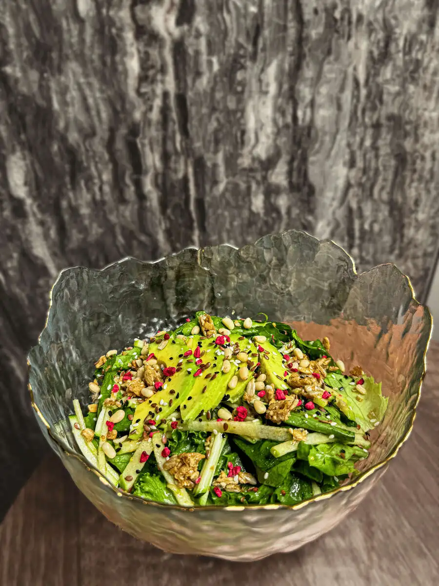 Зеленый салат