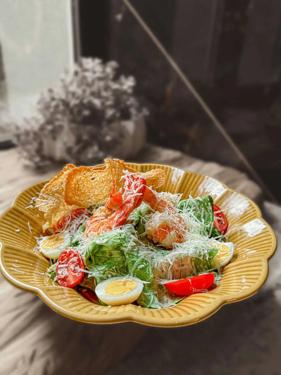 Цезарь с  креветками