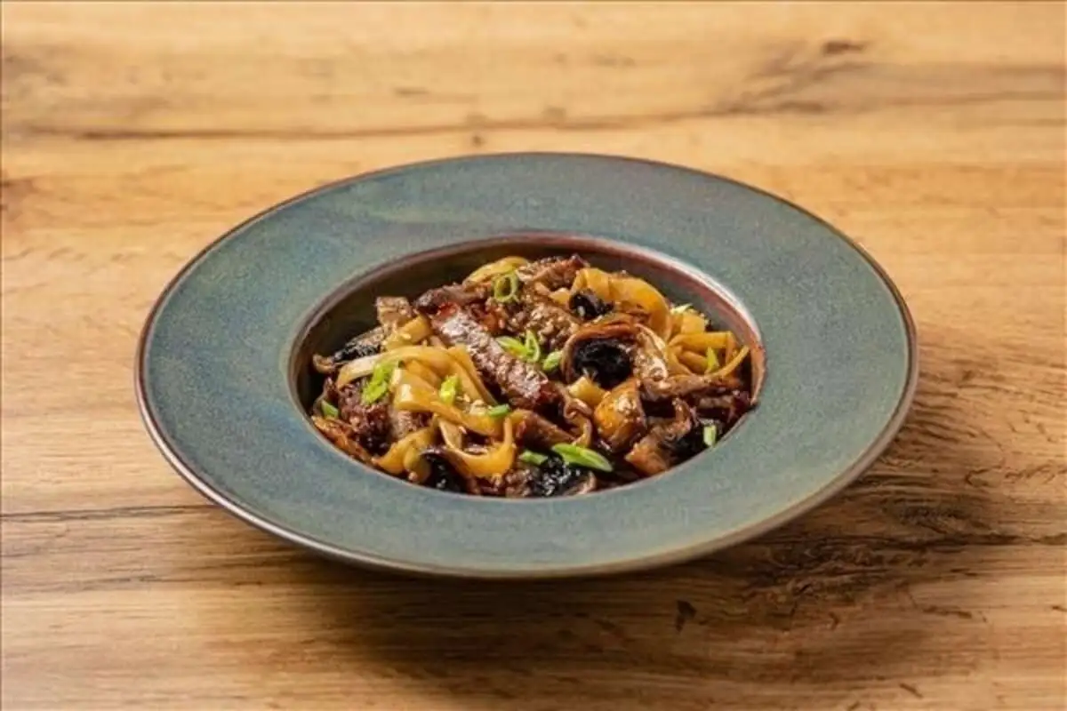 Удон с говядиной