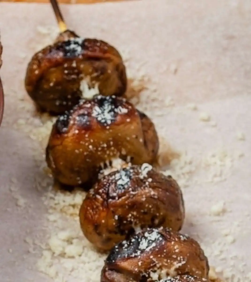 Шампиньоны под сыром