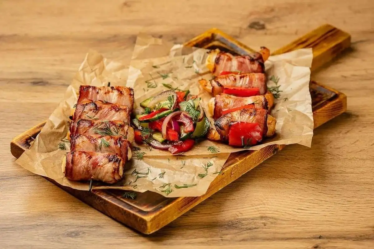 Креветка в беконе