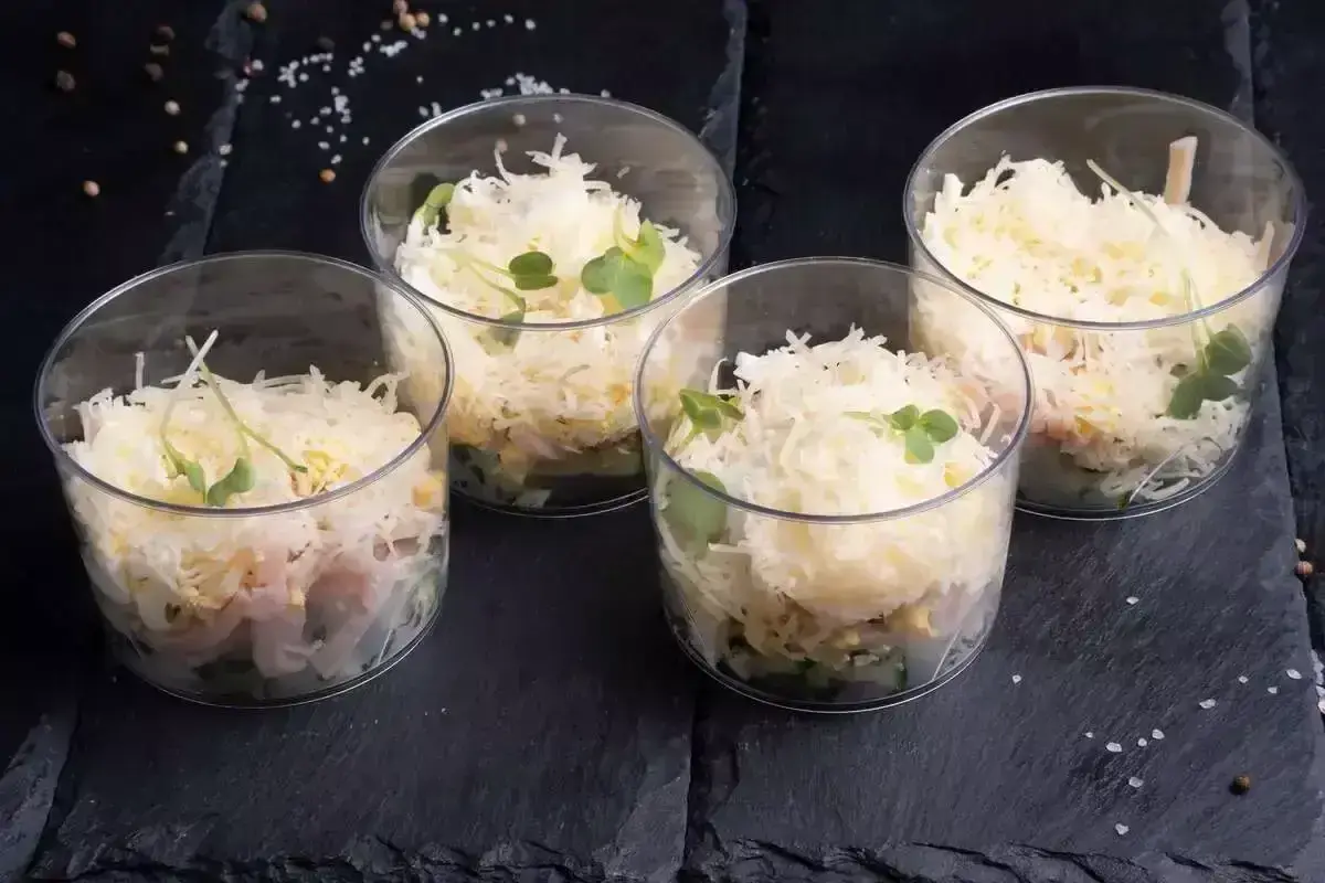 Мини-салат "Коктейльный" 4 шт.