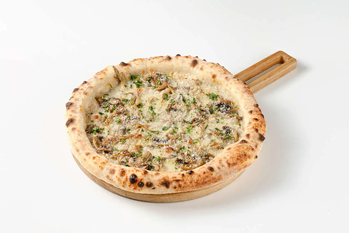 Пицца трюфельная с грибами