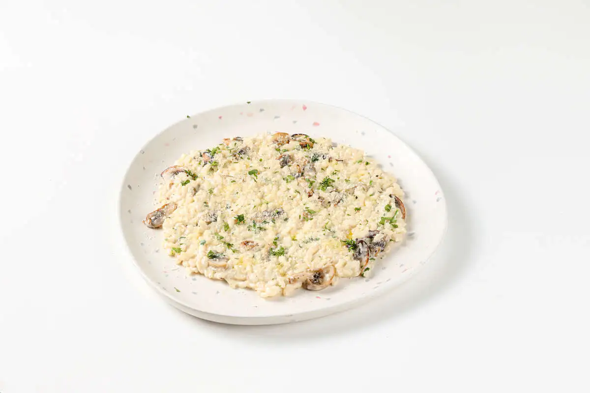 Ризотто с шампиньонами и трюфельным маслом