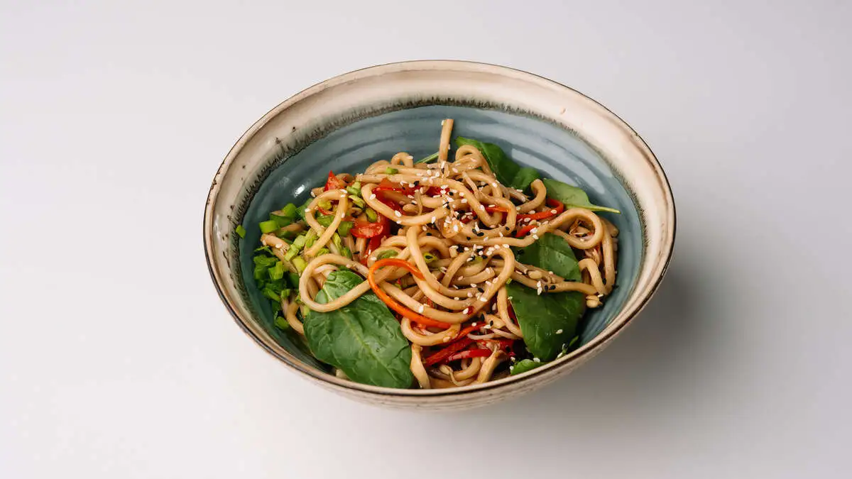 Вок лапша с овощами