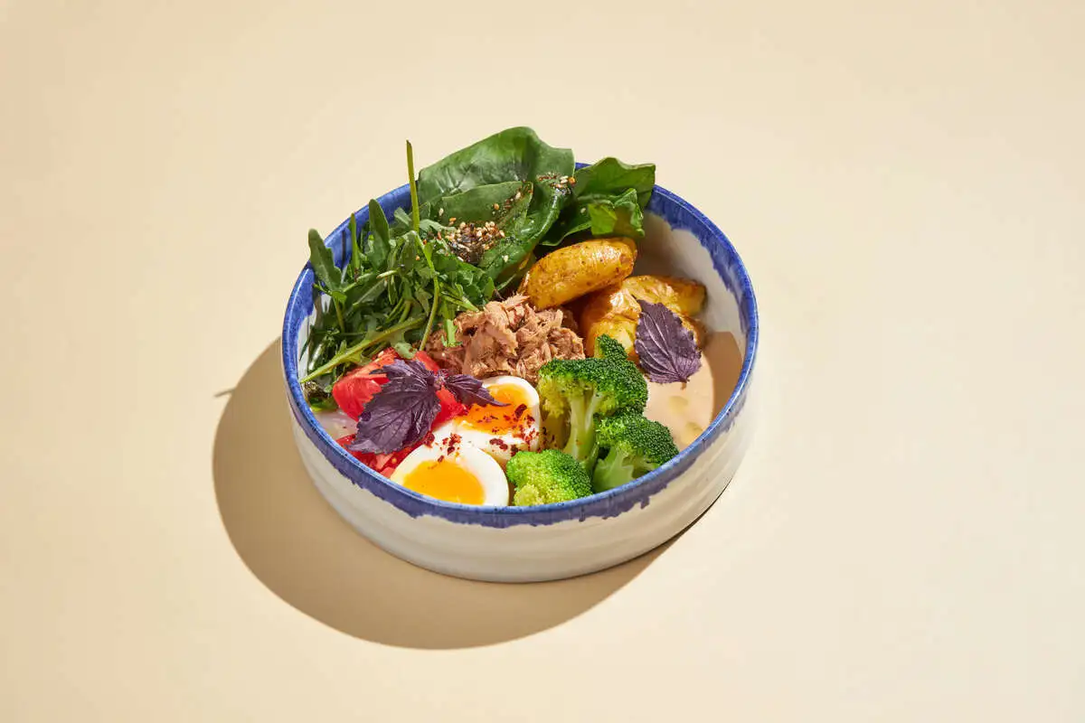 Боул с тунцом		