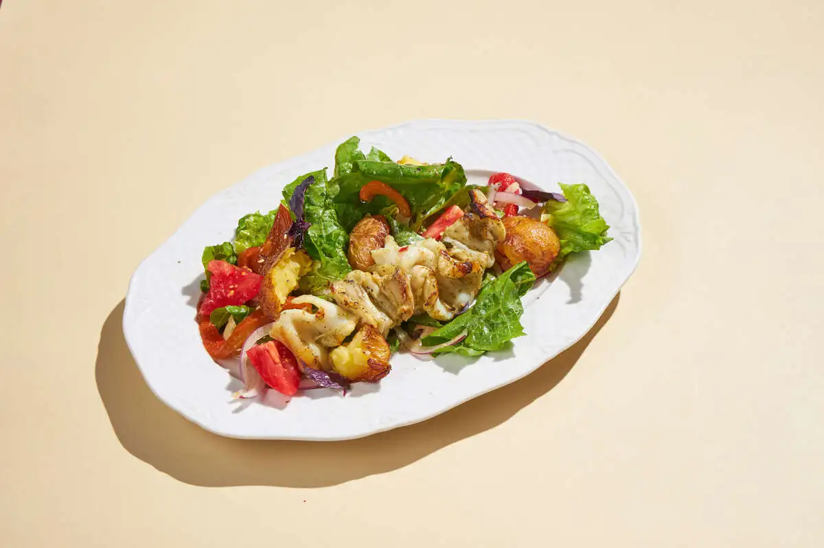 Жареный кальмар с романо