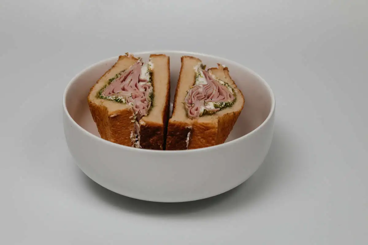 Сэндвич с Мортаделлой