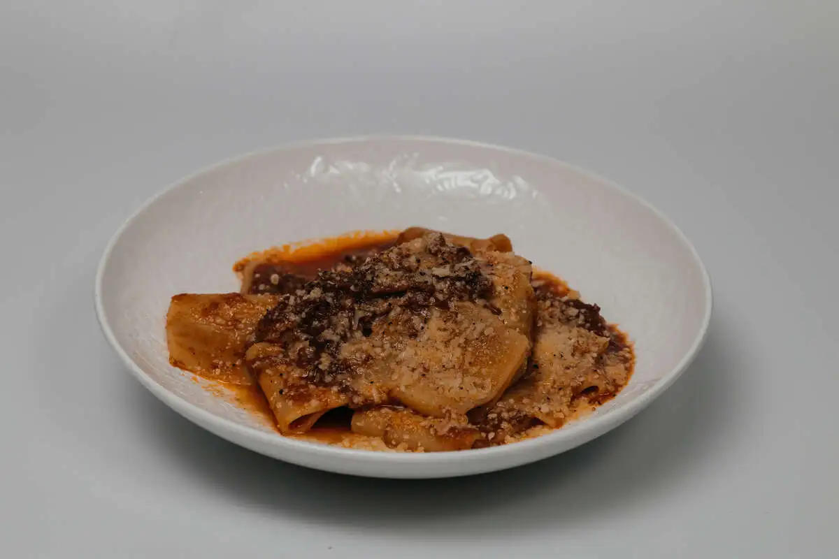 Паккери с Рагу Наполетана