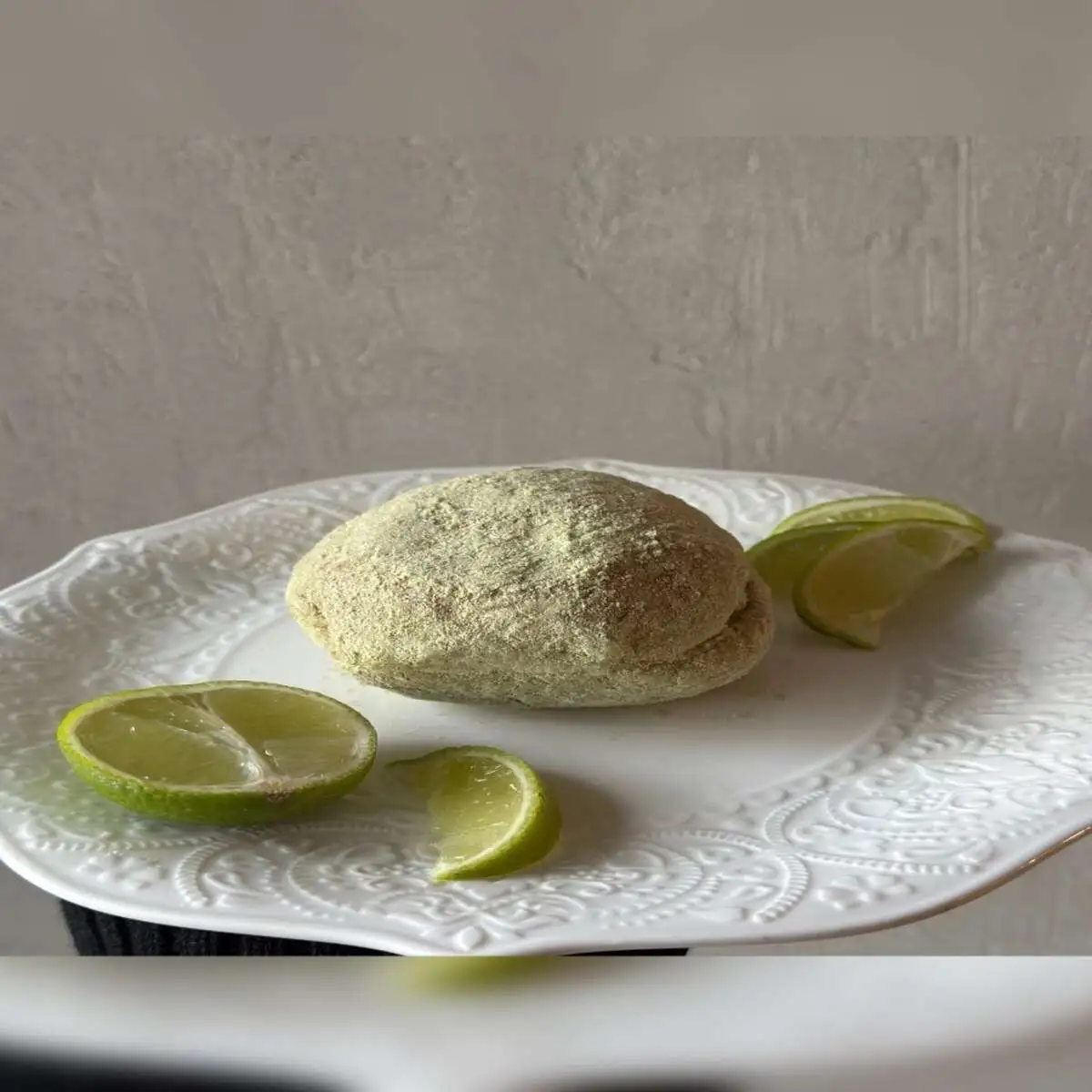 Пончик Лайм  Юдзу 