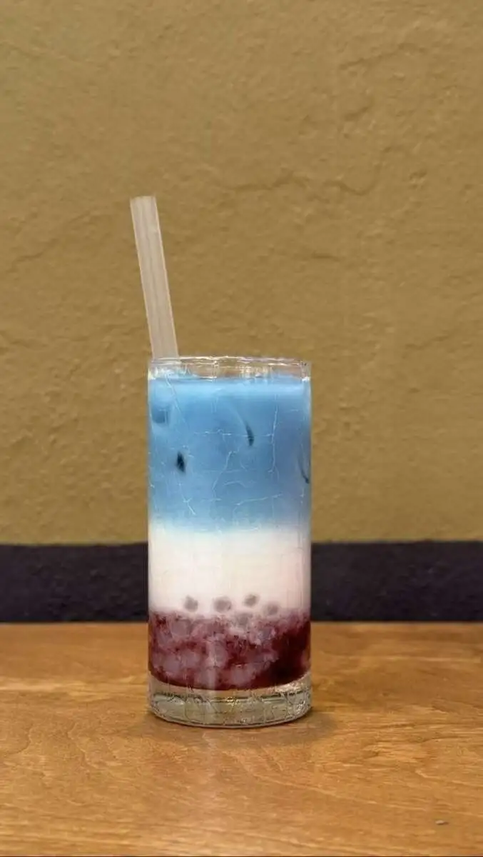 Айс матча-латте Миндальная черника