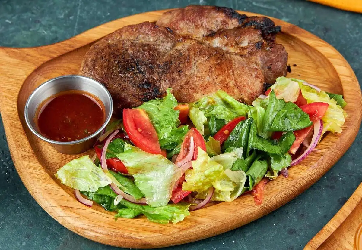 Стейк из свинины