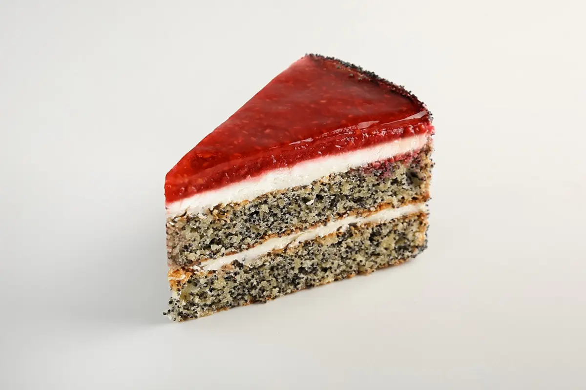 Торт "Маково-малиновый"