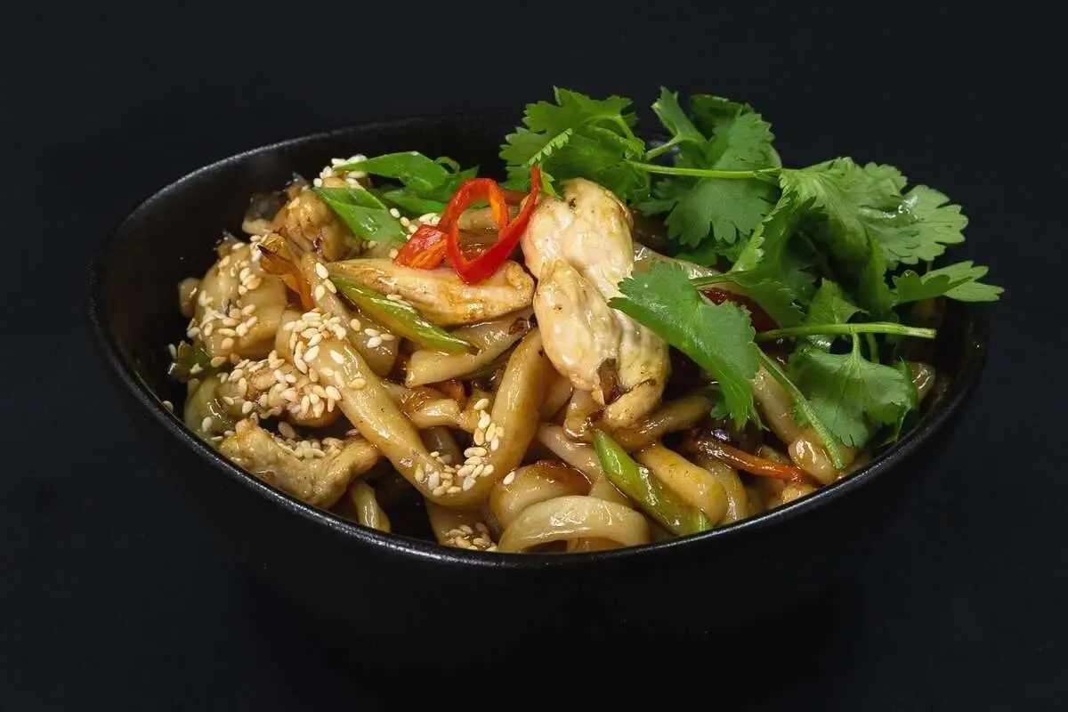 лапша УДОН С КУРИНОЙ ГРУДКОЙ