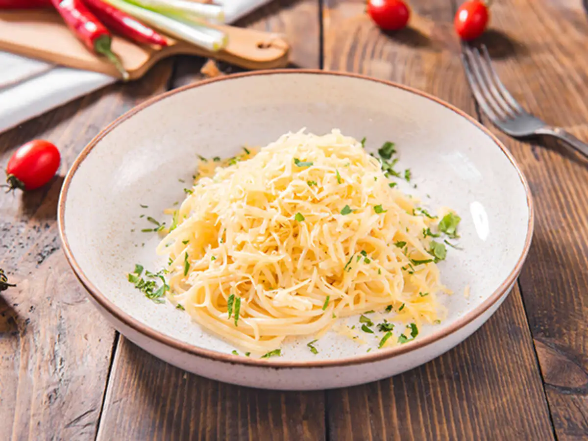 Спагетти с сыром