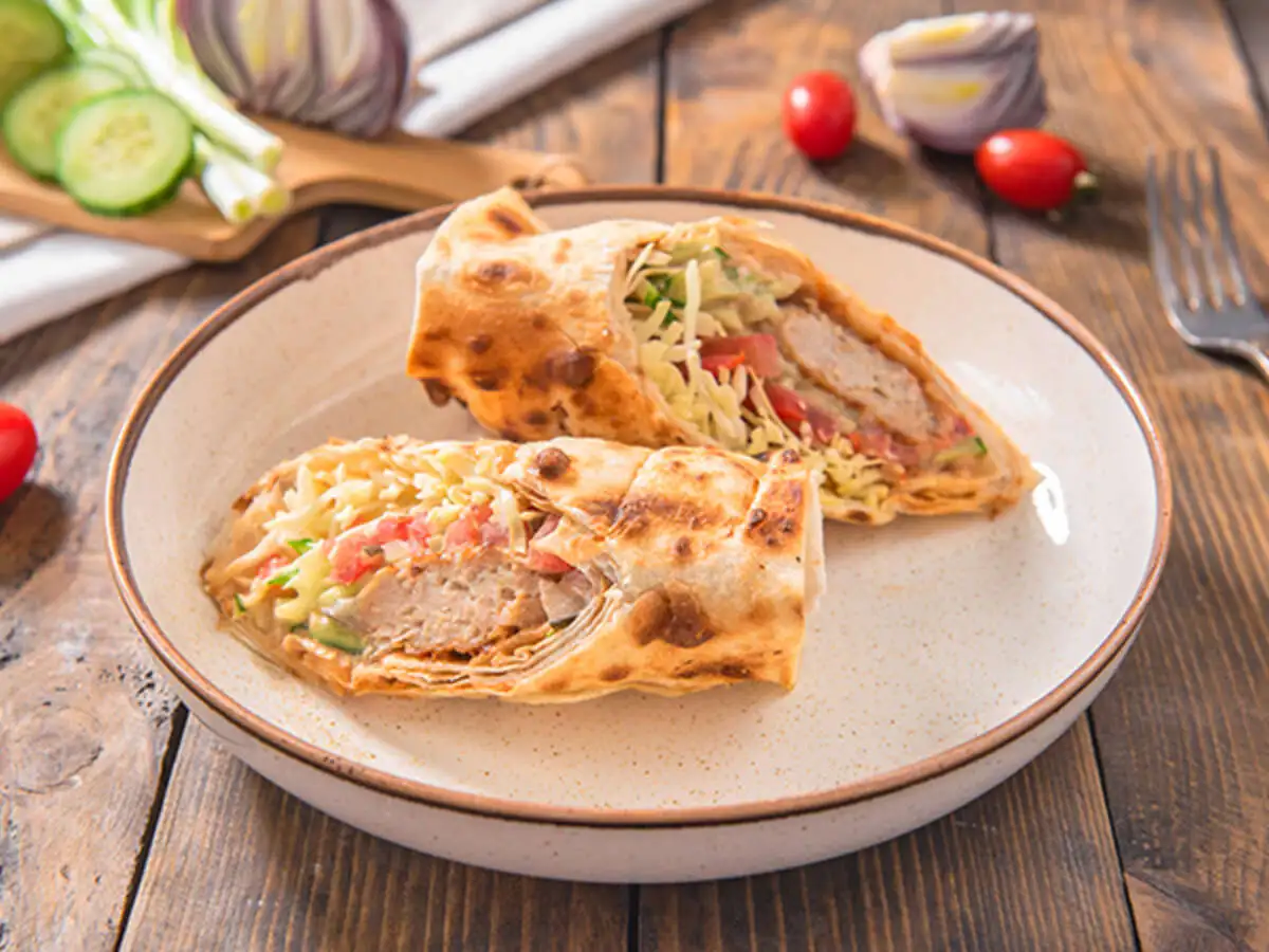 Шаурма с люля-кебабом из курицы